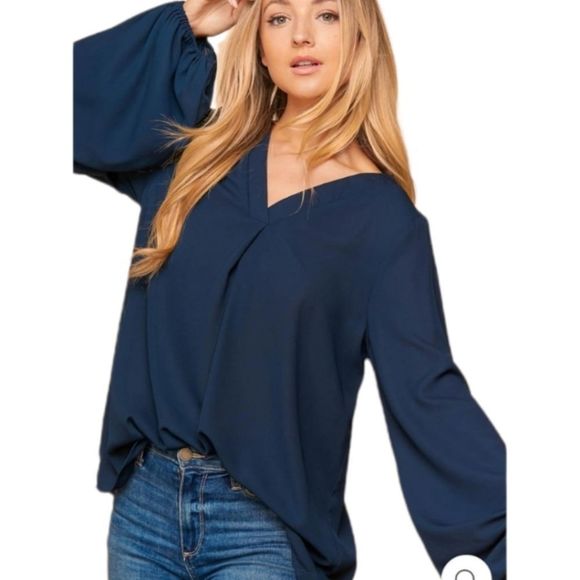 Women's plus size blouse. Size 1x2x3x - Picture 3 of 4